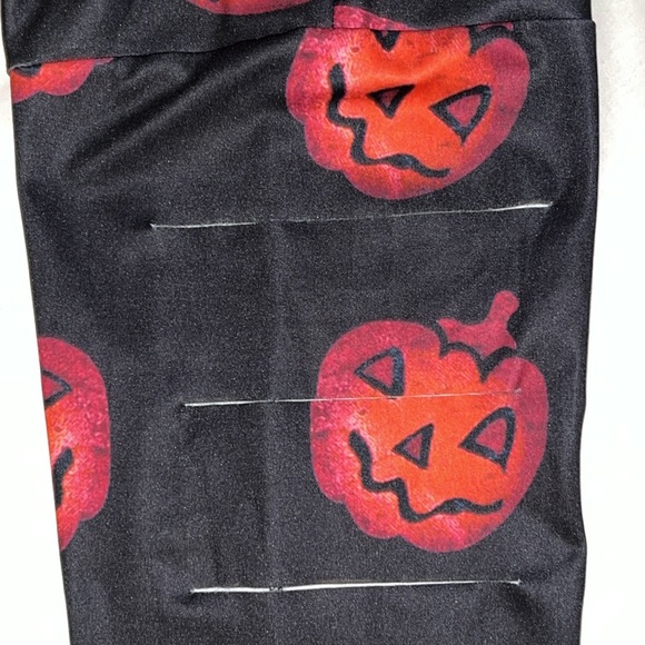 Halloween top - Picture 4 of 5